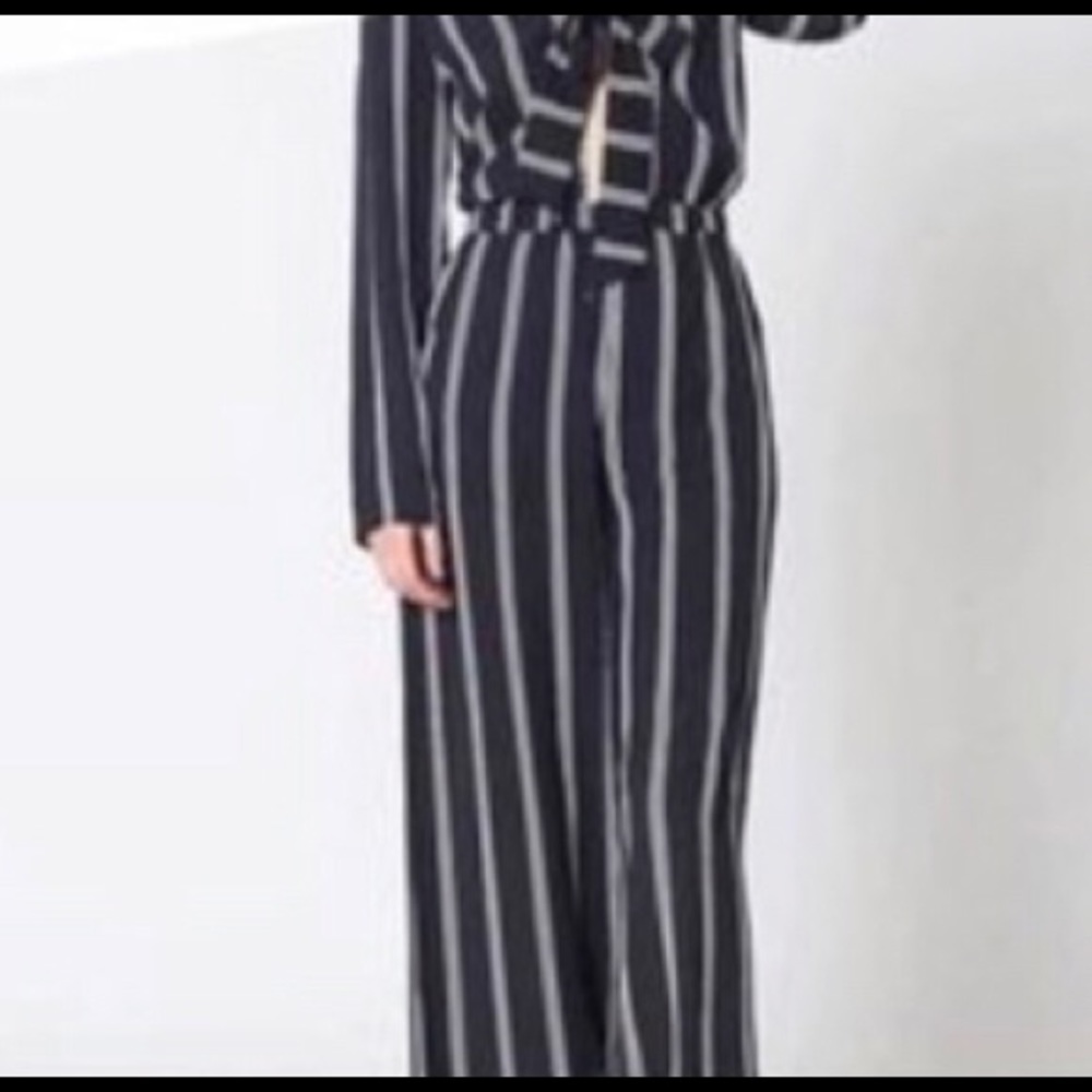 🎱VERY J STRIPEDJUMPSUIT🎱 - Picture 3 of 6